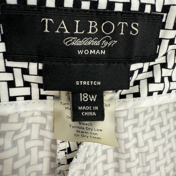Talbots Plus size Capri Pants size 18 Basket weave Print Black White 22" Inseam - Picture 10 of 11